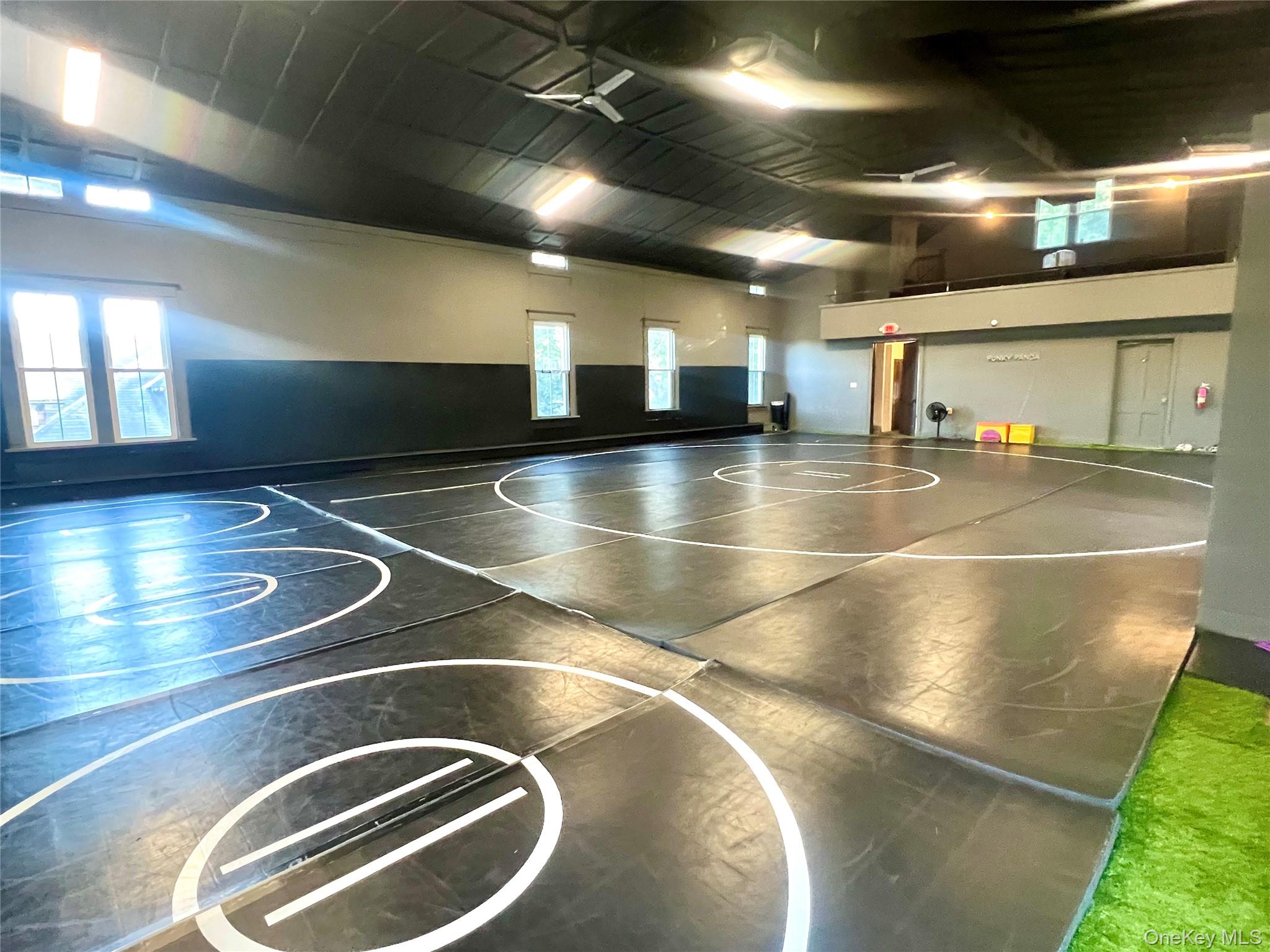 12 Washington Street # 2nd Fl, Middletown, NY 10940