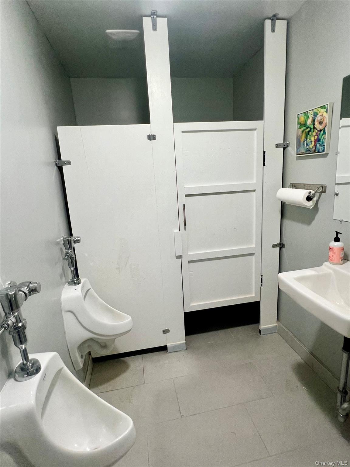 12 Washington Street # 2nd Fl, Middletown, NY 10940