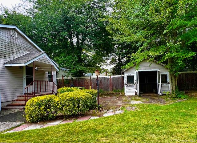 31 Champlain Street, Ronkonkoma, NY 11779