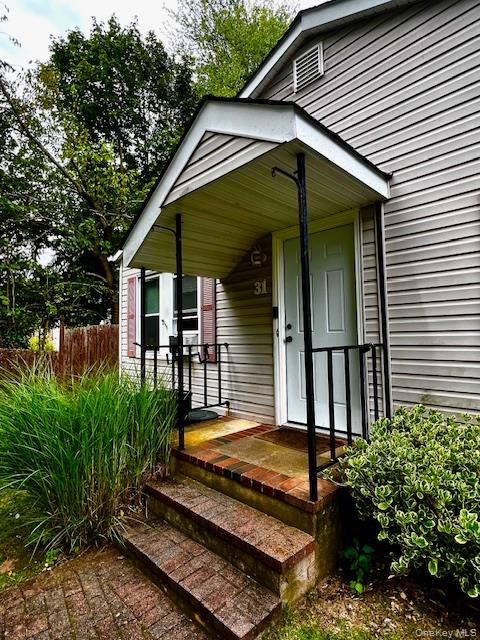 31 Champlain Street, Ronkonkoma, NY 11779