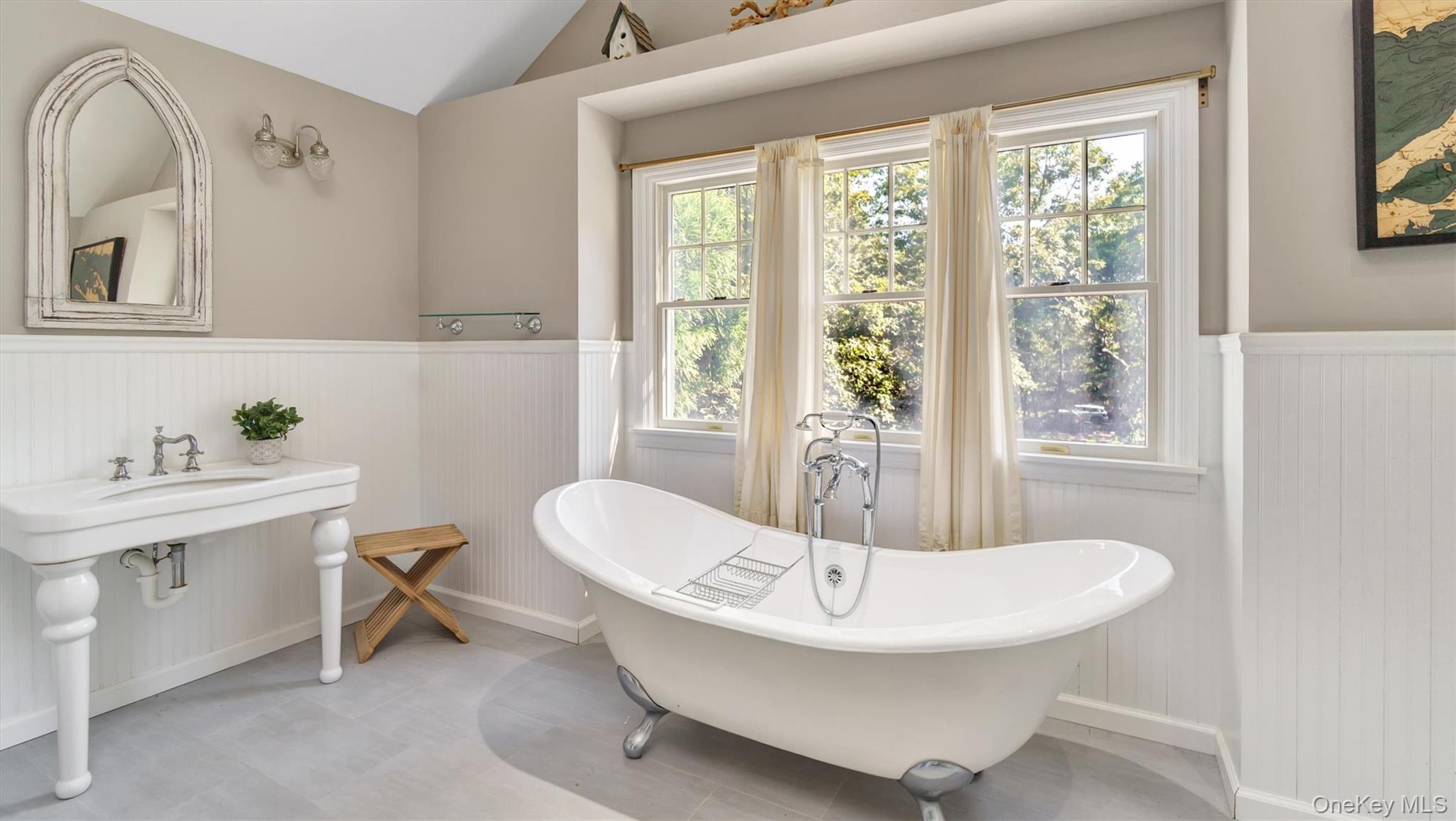 86 Northwest Path, Sagaponack, NY 11962