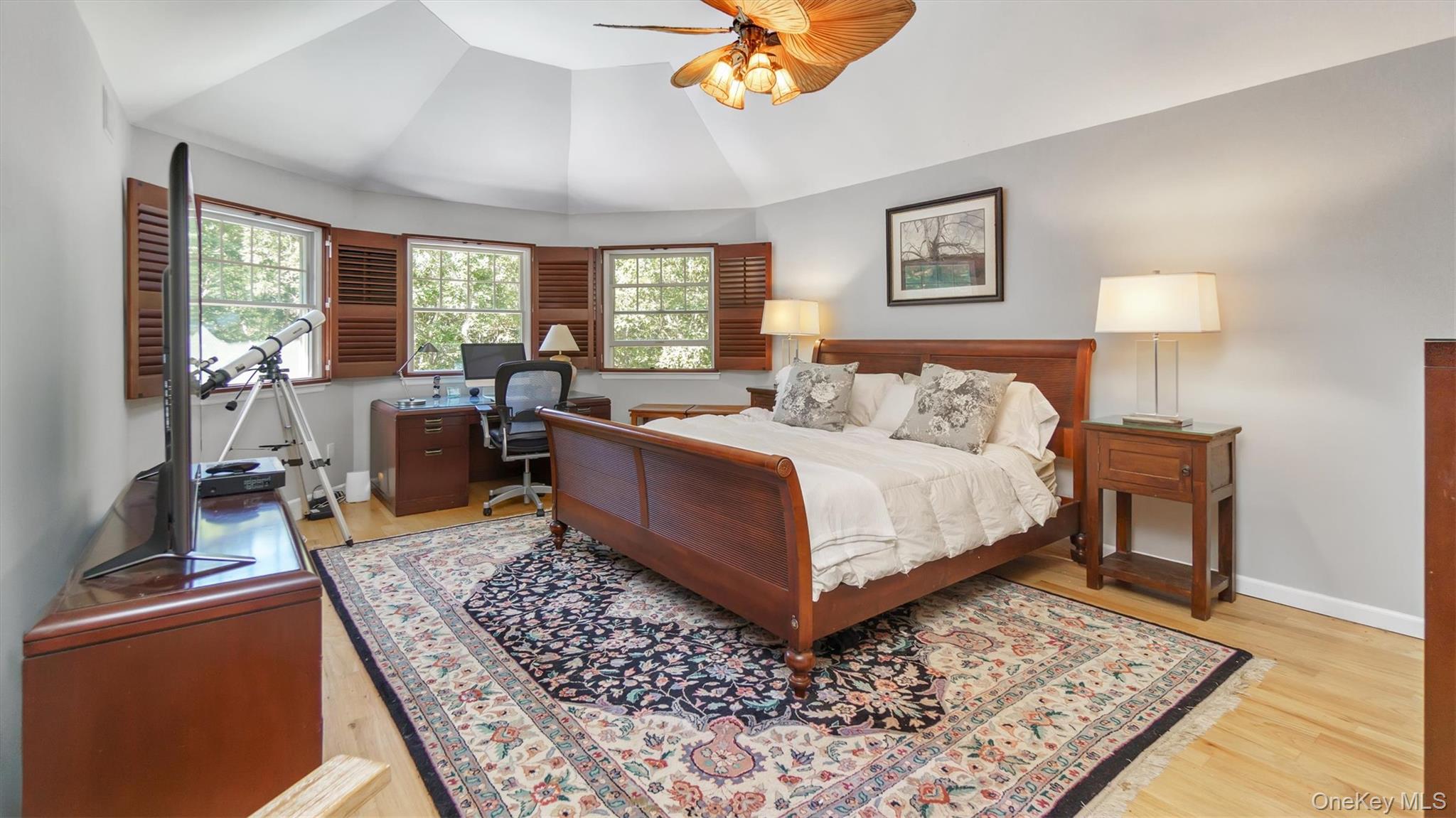 86 Northwest Path, Sagaponack, NY 11962