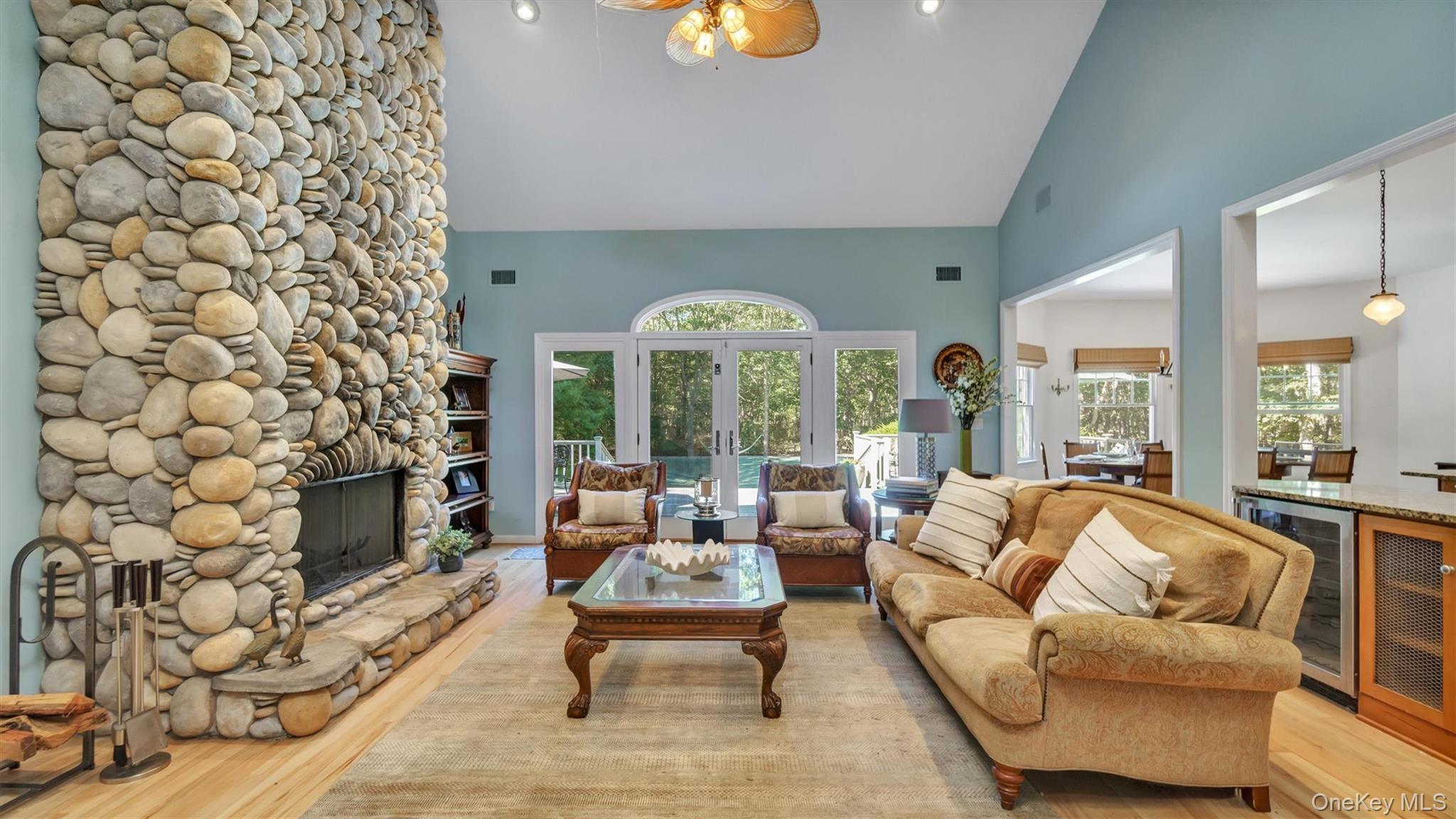 86 Northwest Path, Sagaponack, NY 11962