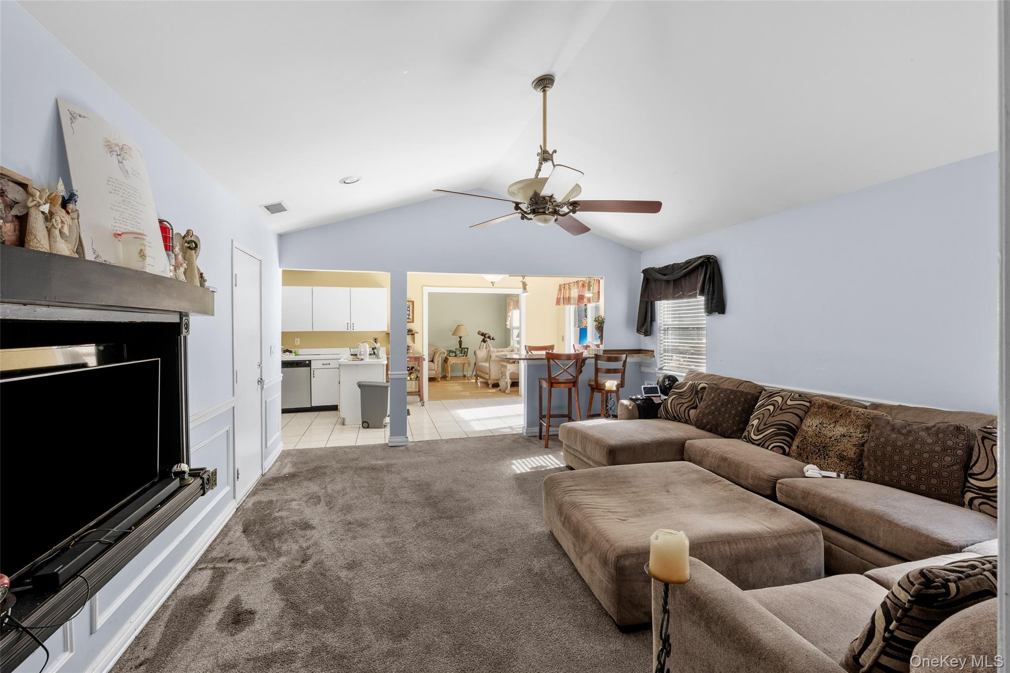 20 Westminster Drive, Bohemia, NY 11716