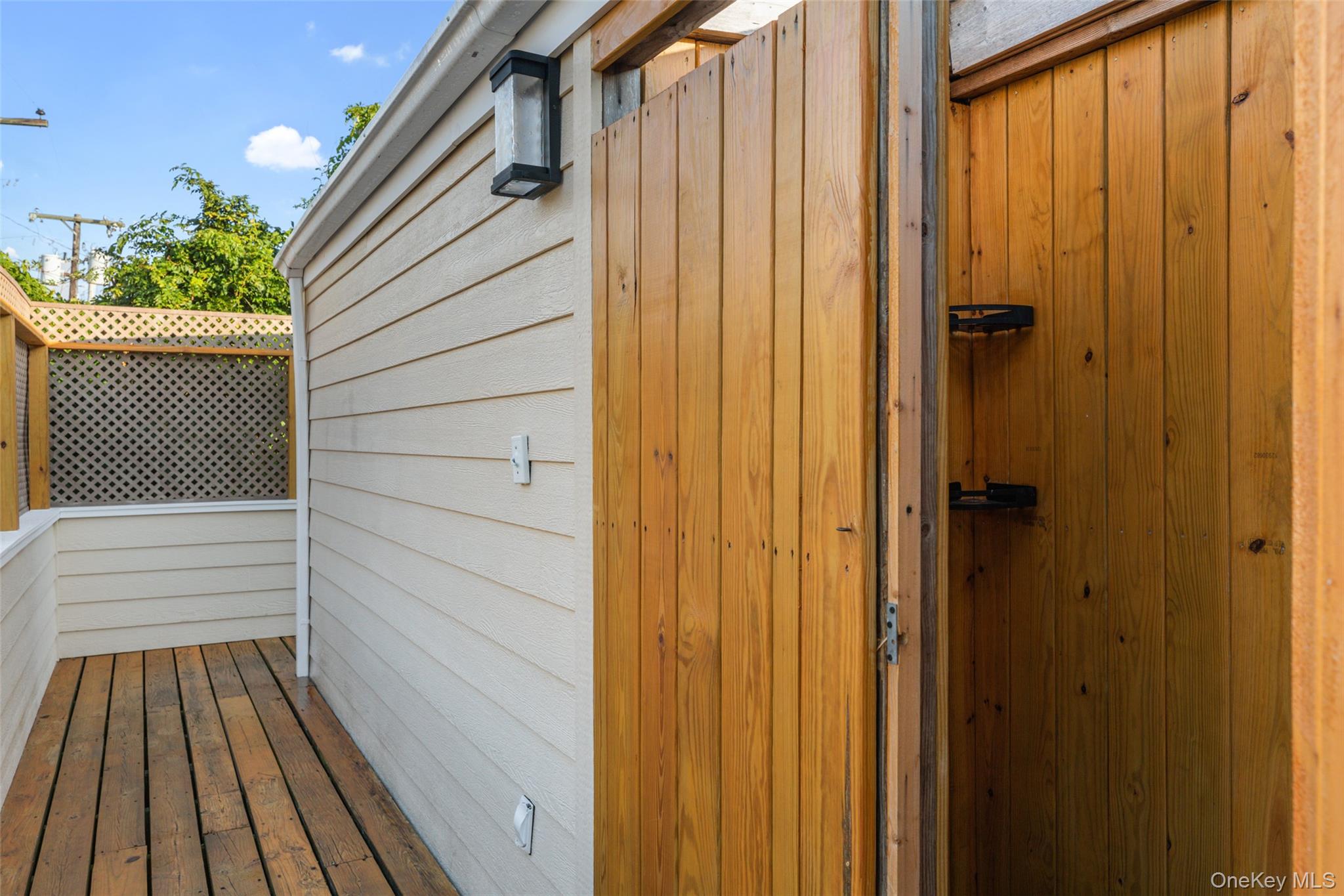 485 Bayberry Walk, Ocean Beach, NY 11770