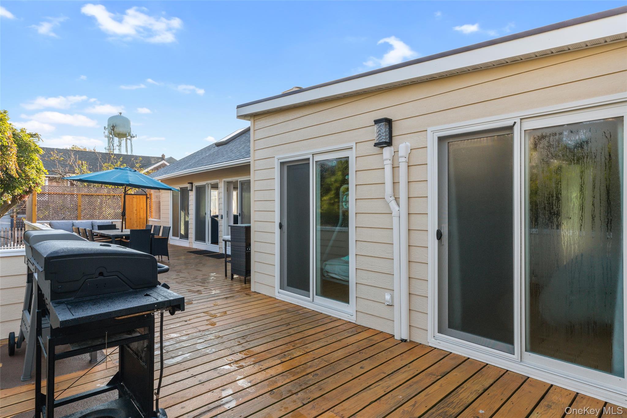 485 Bayberry Walk, Ocean Beach, NY 11770