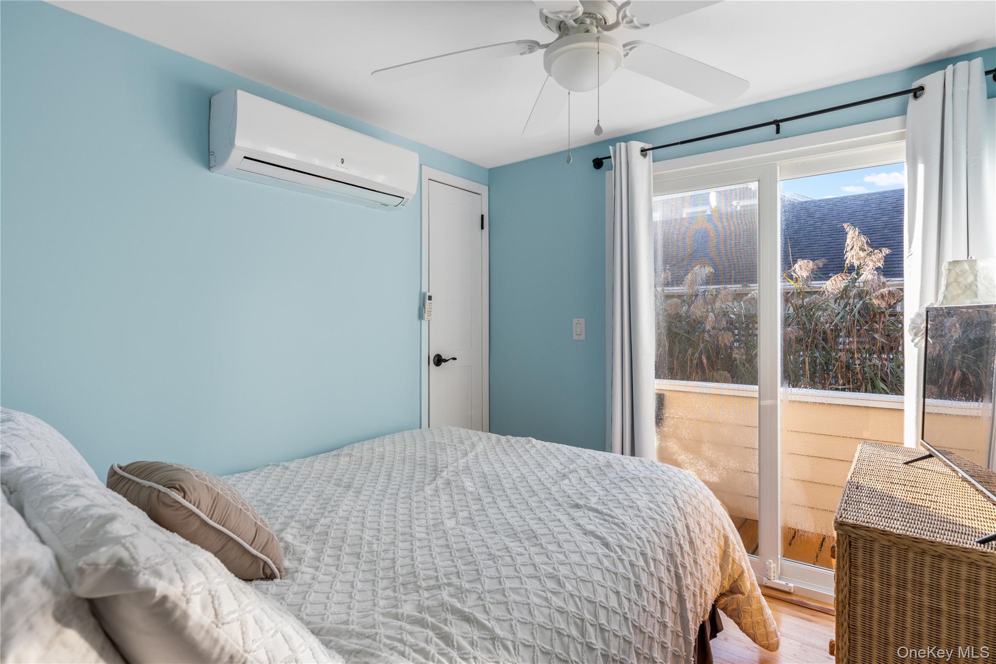 485 Bayberry Walk, Ocean Beach, NY 11770