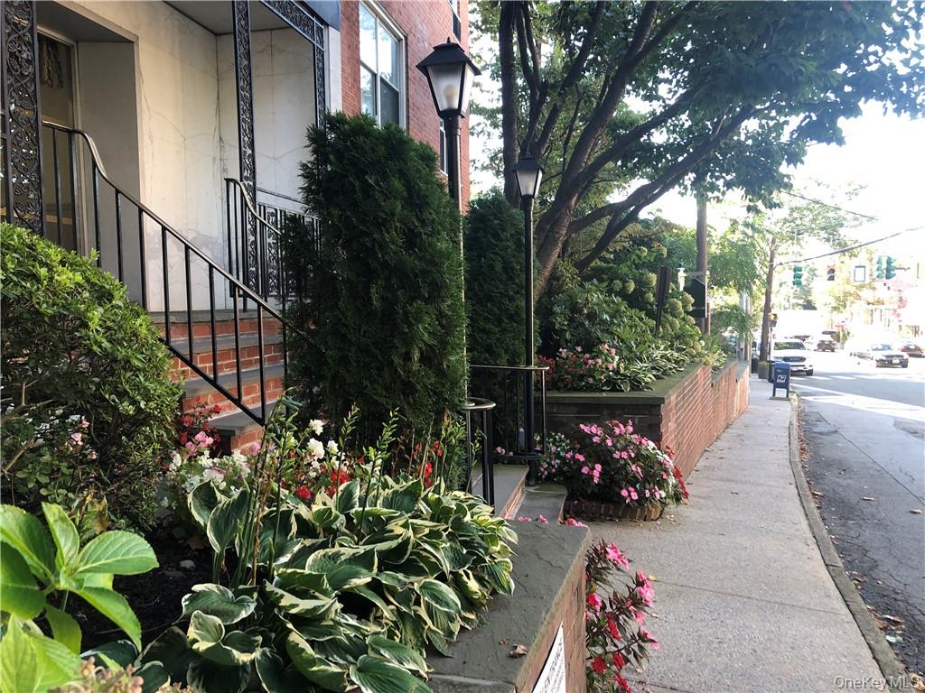 177 E Hartsdale Avenue # 4C, Hartsdale, NY 10530