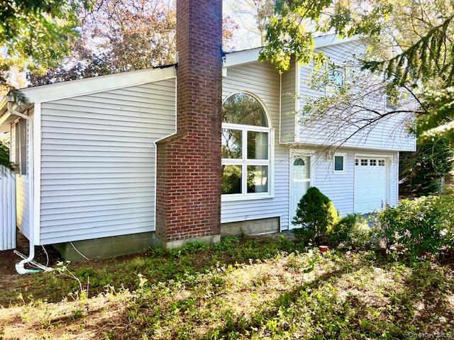 16 Lilac Road, Westhampton Beach, NY 11978