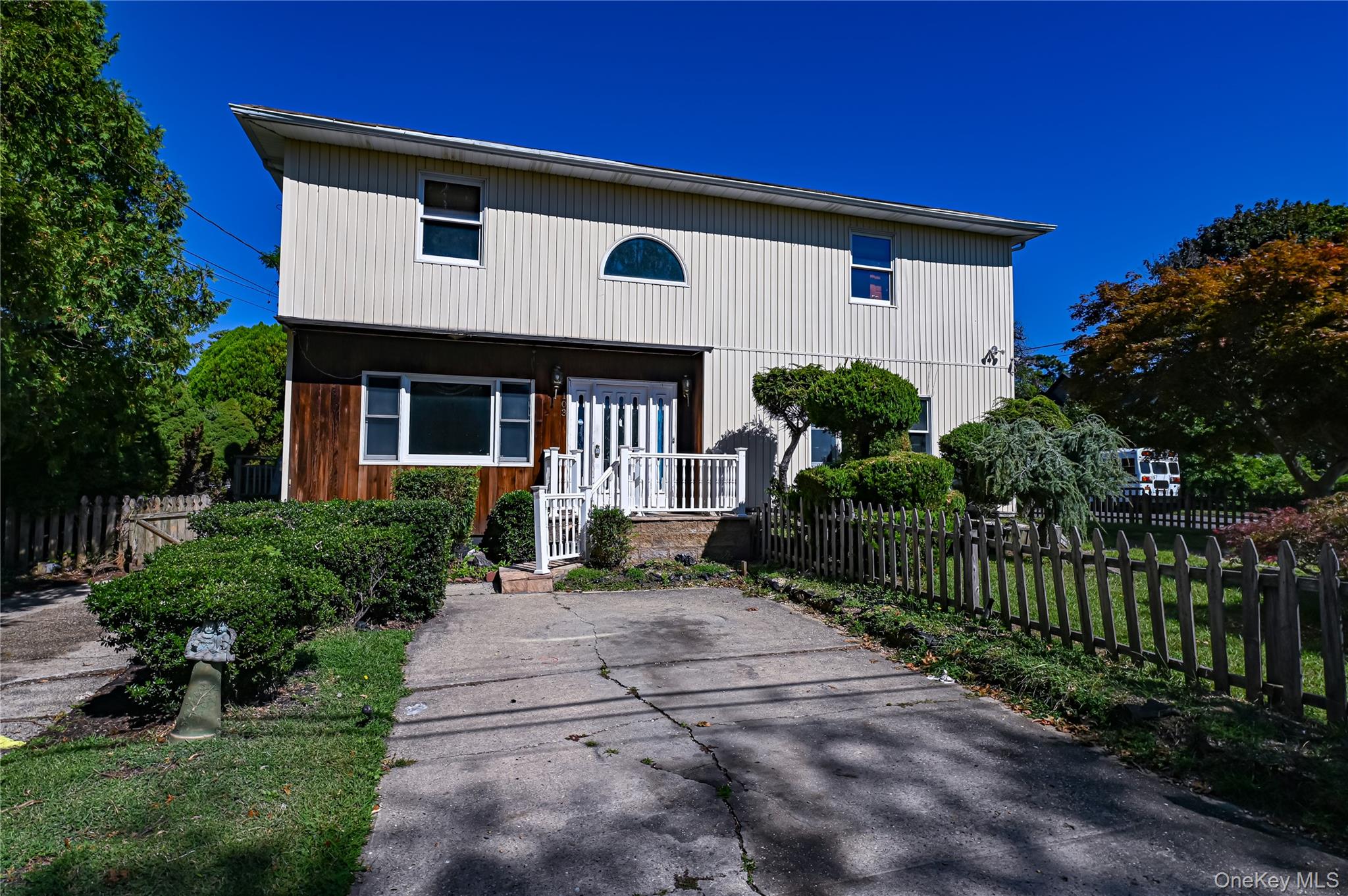 103 Jamaica Avenue, Wyandanch, NY 11798