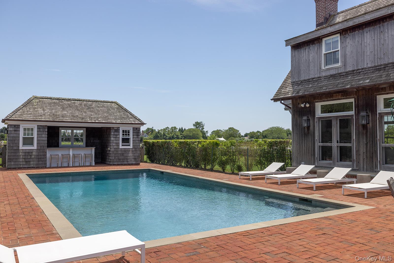 201 Hedges Lane, Sagaponack, NY 11962