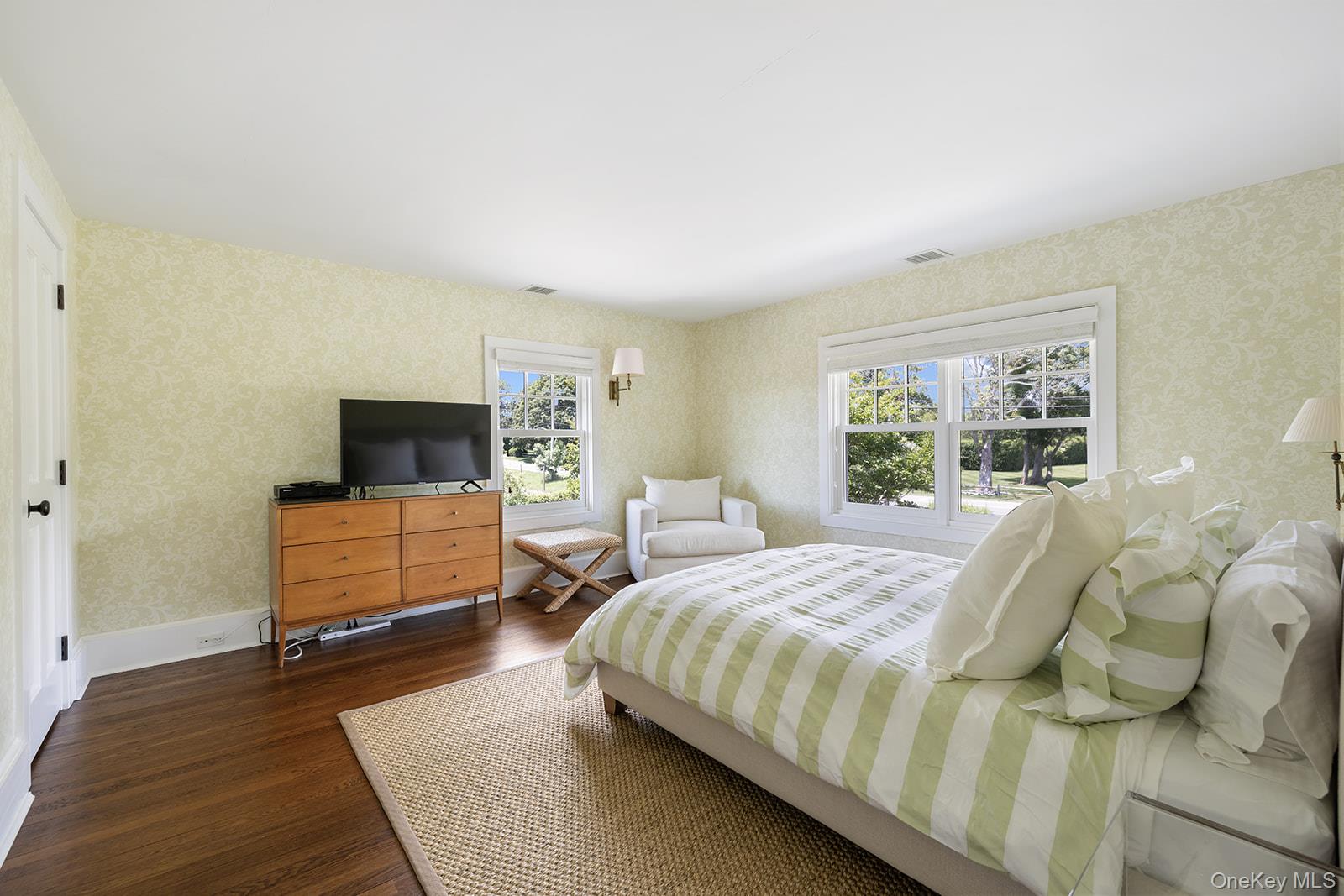 201 Hedges Lane, Sagaponack, NY 11962