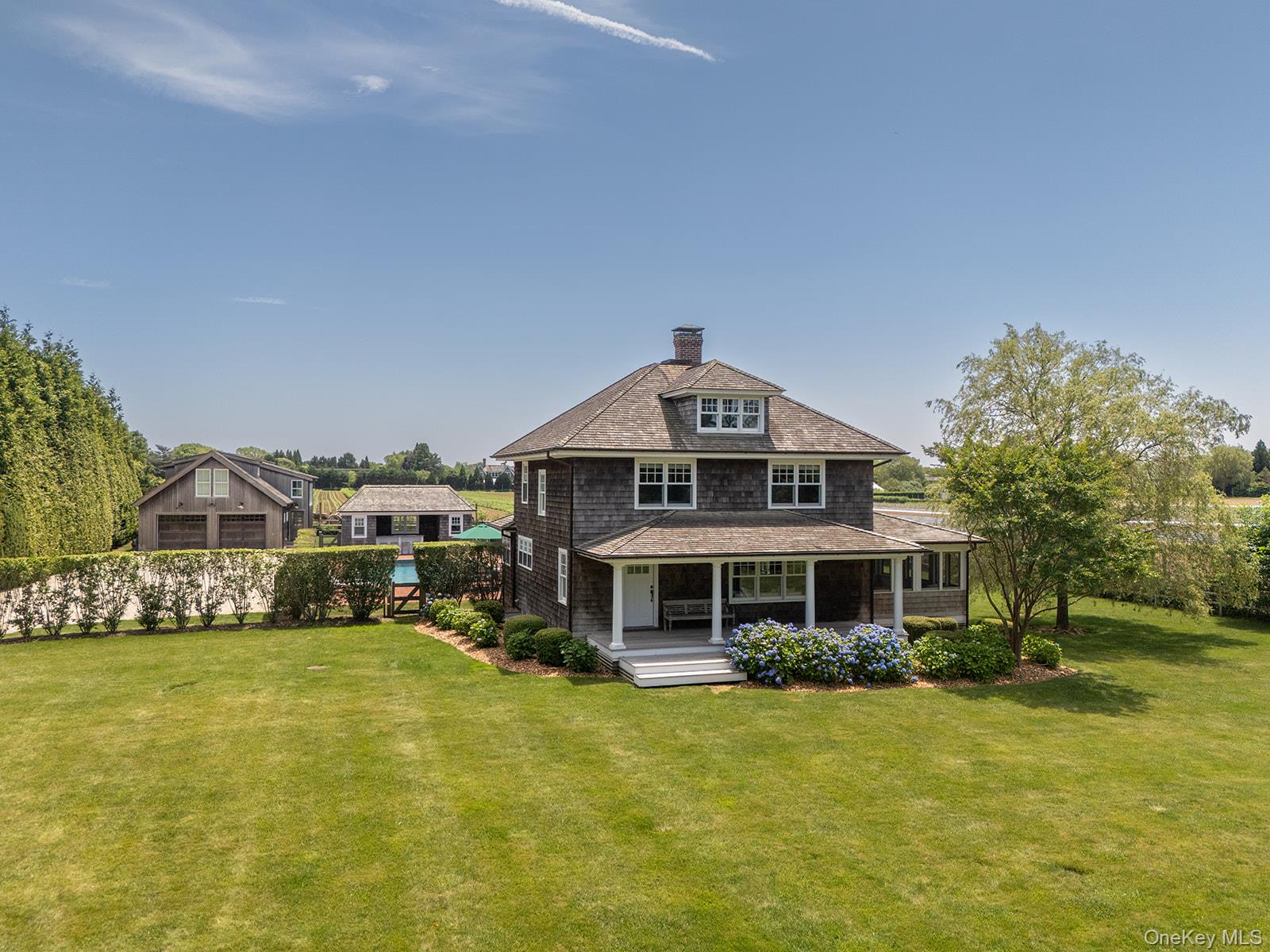 201 Hedges Lane, Sagaponack, NY 11962