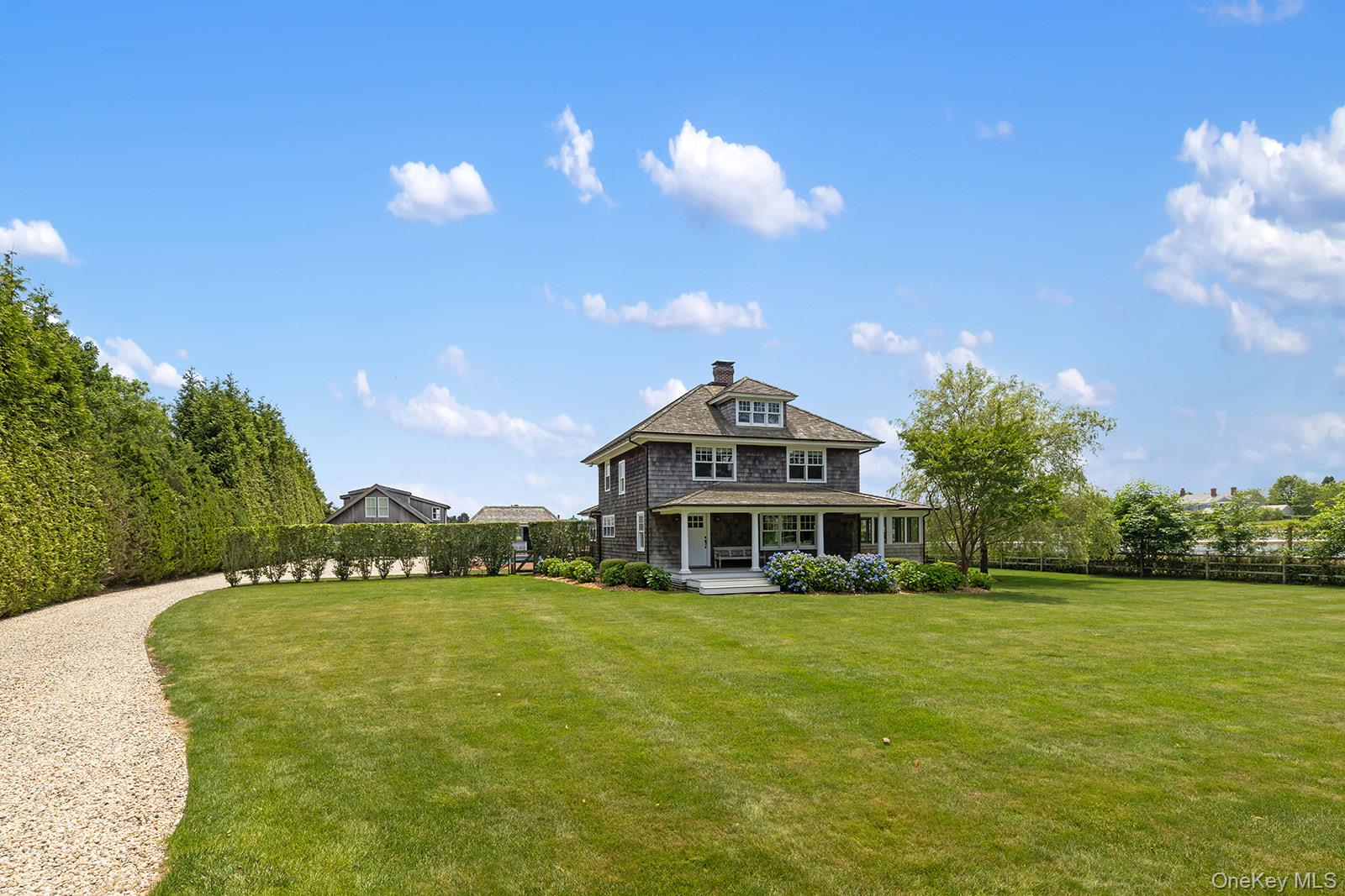 201 Hedges Lane, Sagaponack, NY 11962