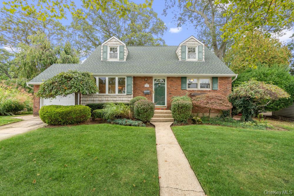 3783 Charlotte Court, Seaford, NY 11783