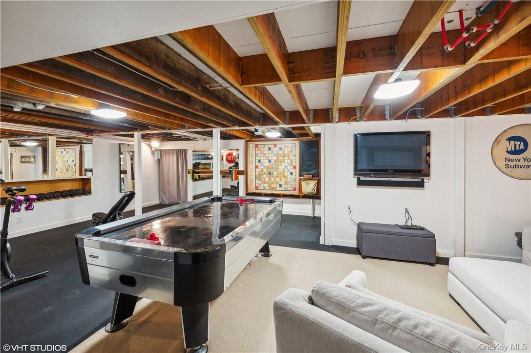 216 Melbourne Avenue, Mamaroneck, NY 10543