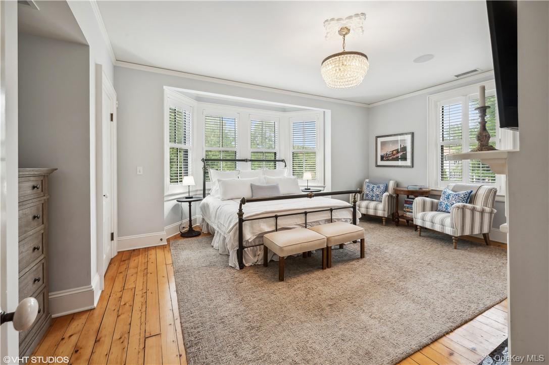 216 Melbourne Avenue, Mamaroneck, NY 10543