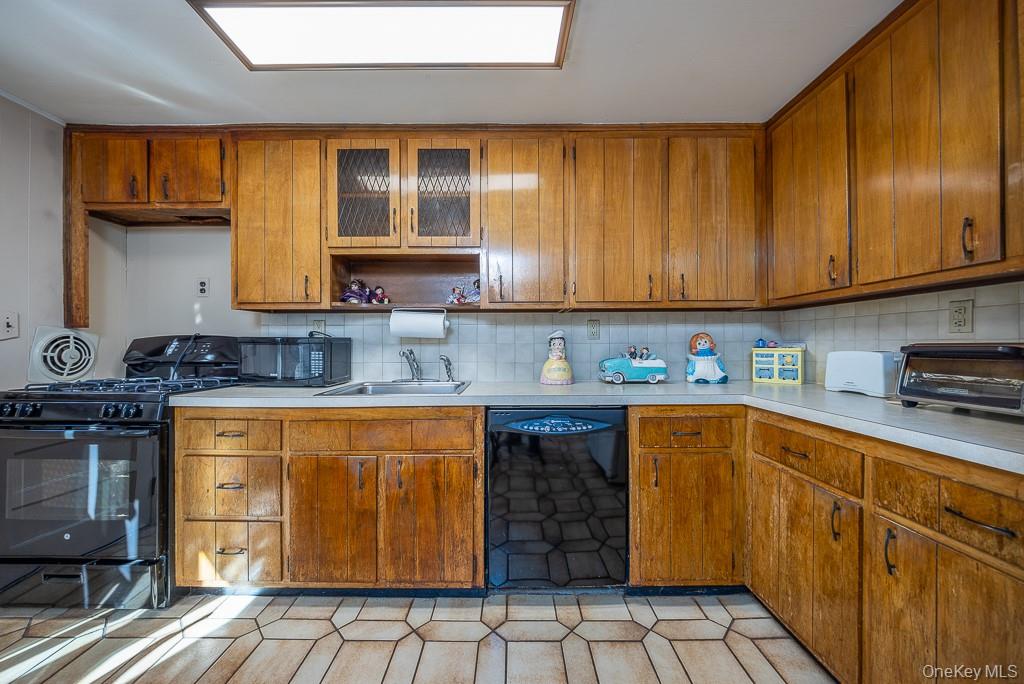 5 Park Terrace, New City, NY 10956