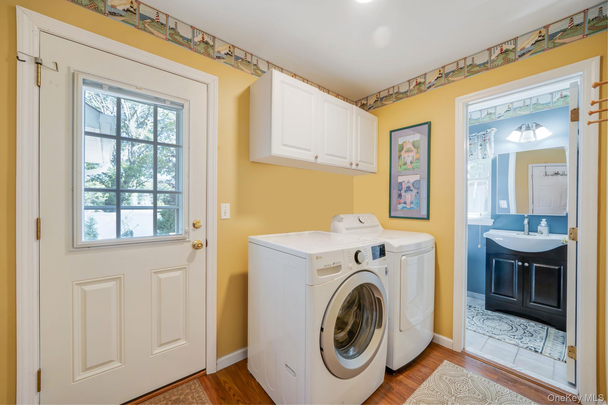 37 Deer Lane, East Setauket, NY 11733