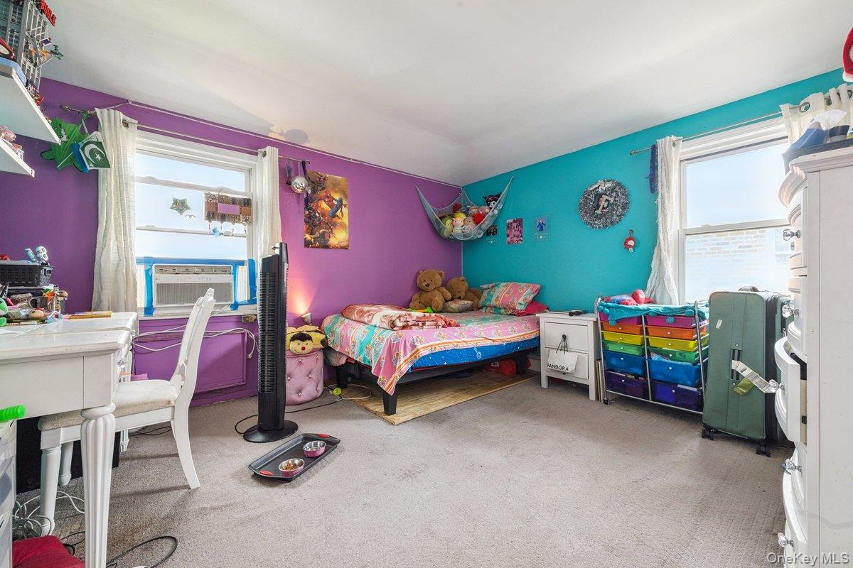 8948 Pontiac Street, Jamaica, NY 11427