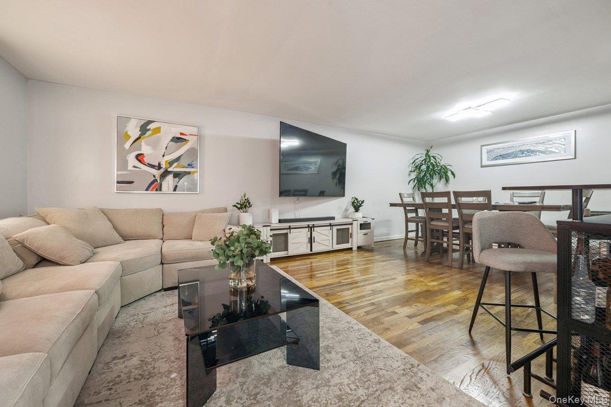 8948 Pontiac Street, Jamaica, NY 11427