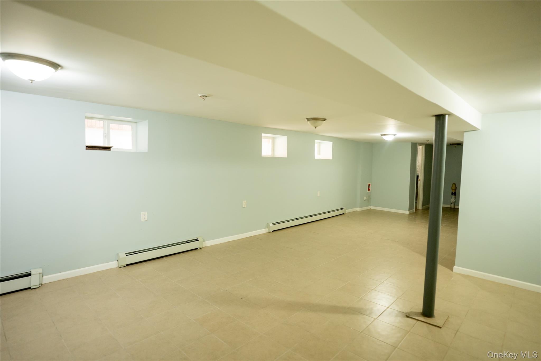 10532 130th Street, Richmond Hill, NY 11419