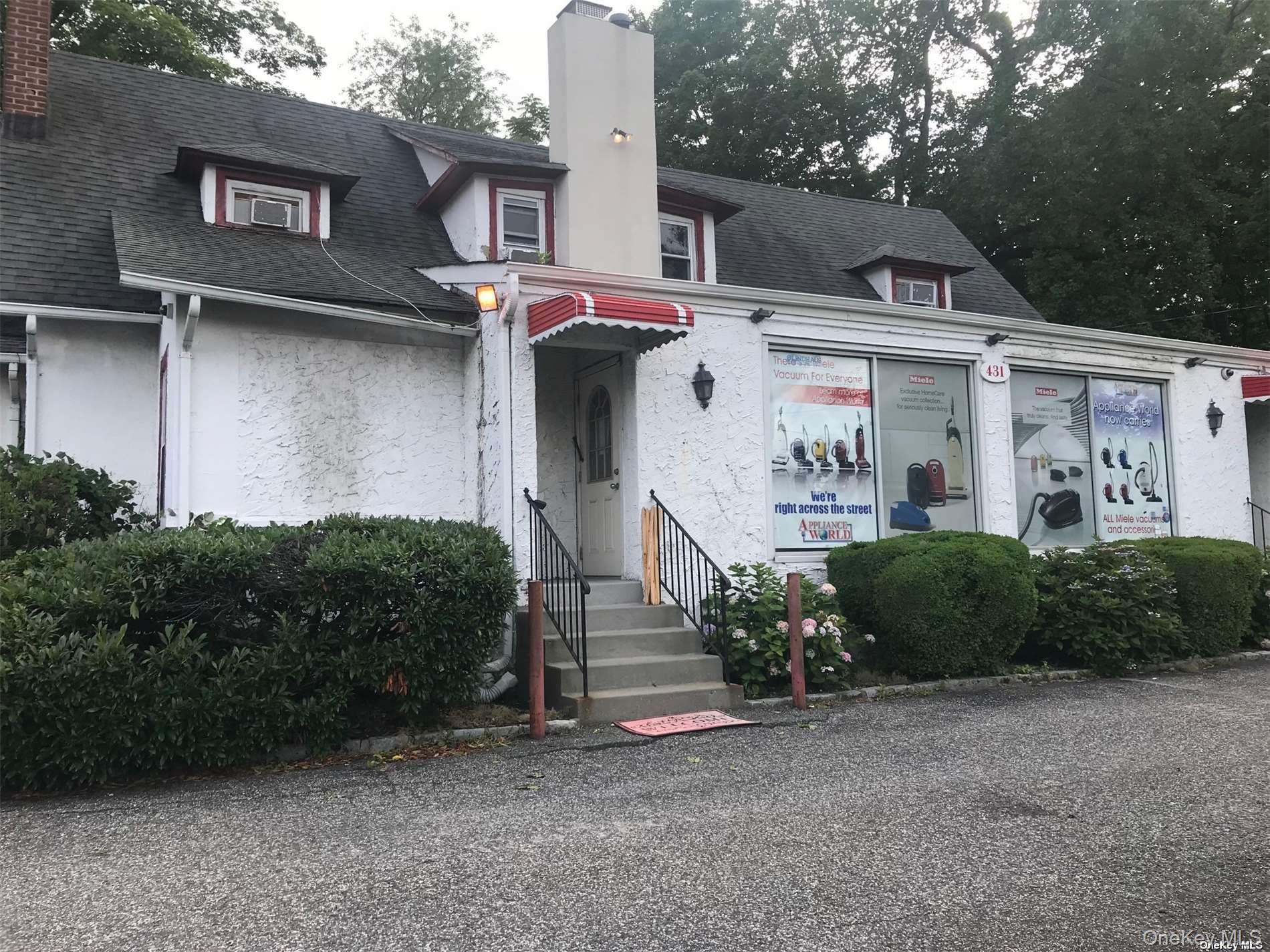 431 New York Avenue, Huntington, NY 11743