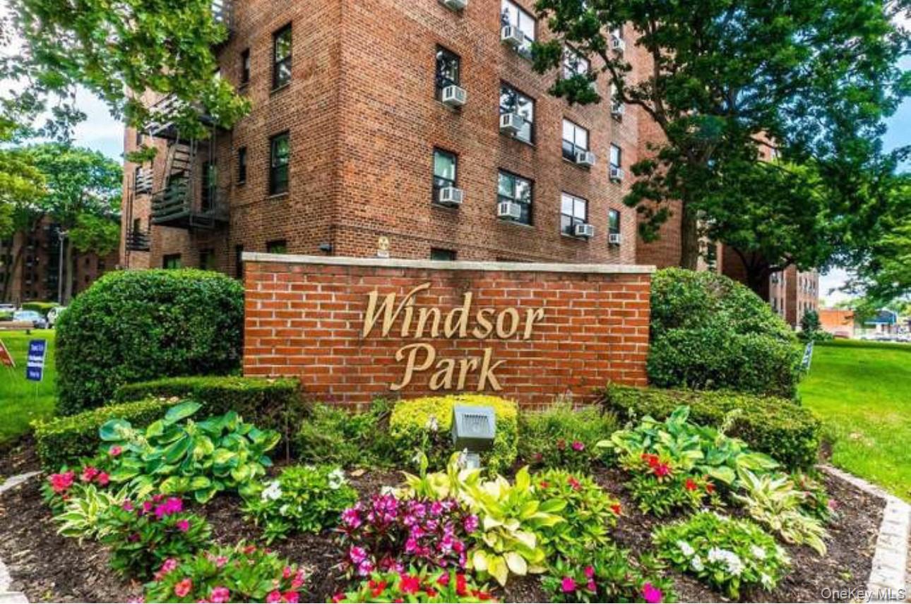 75-50 Bell Boulevard # 3F, Oakland Gardens, NY 11364