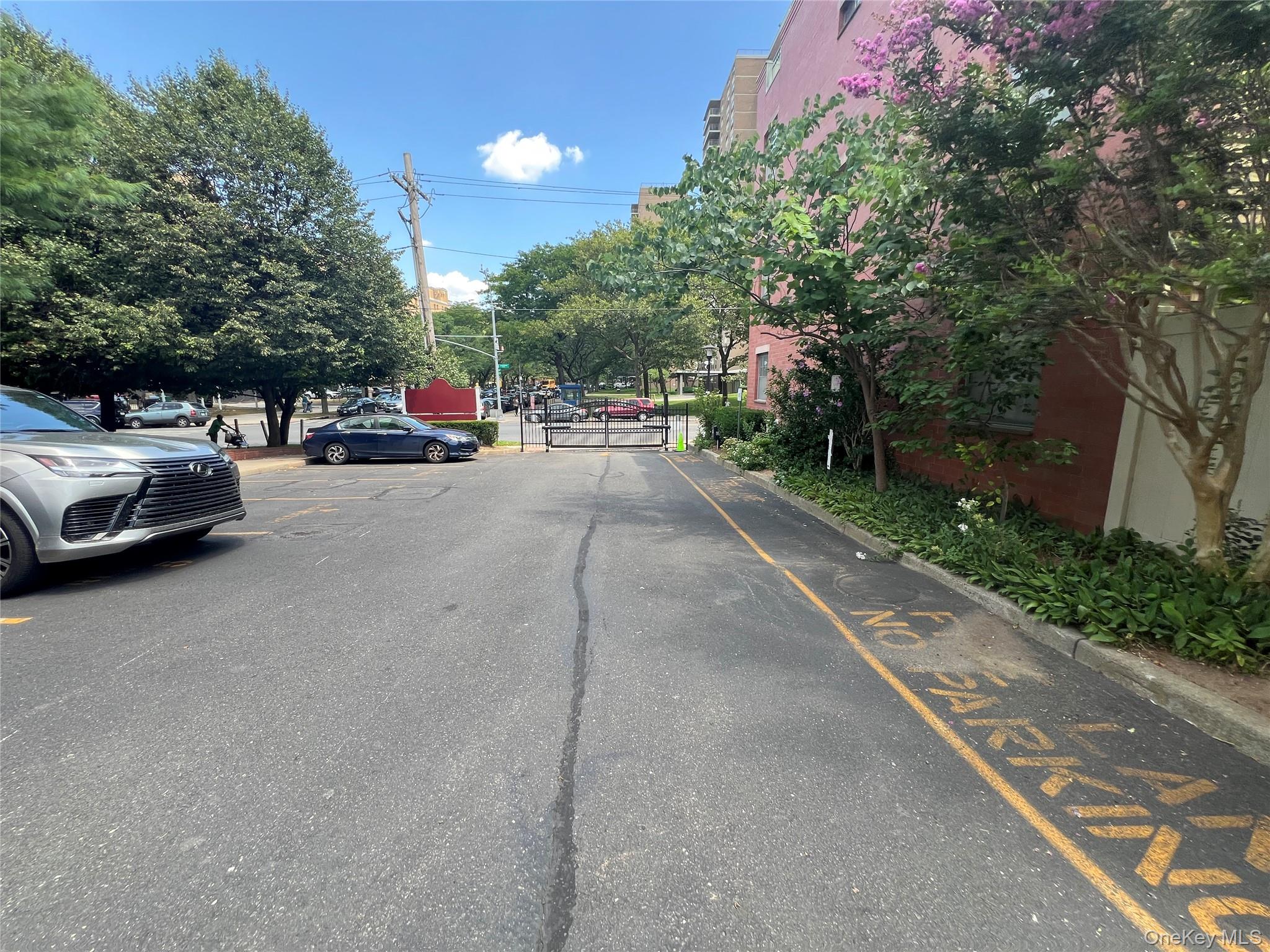 518 Louisiana Avenue, Brooklyn, NY 11239