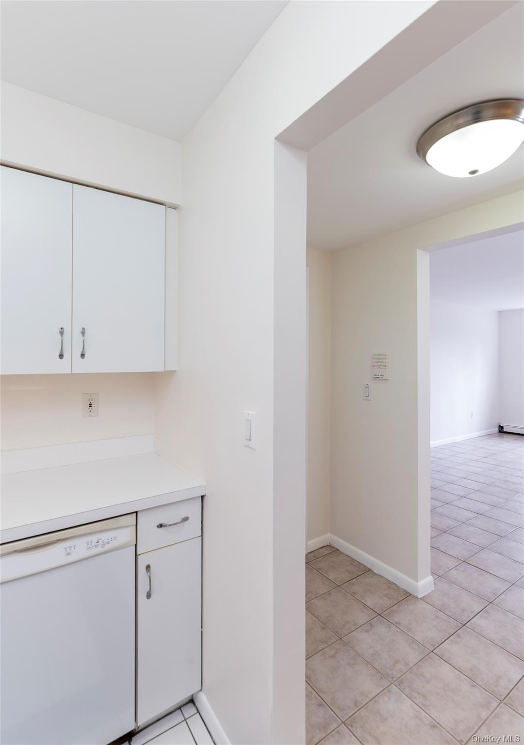 100 DOWD Street # C8, Haverstraw, NY 10927