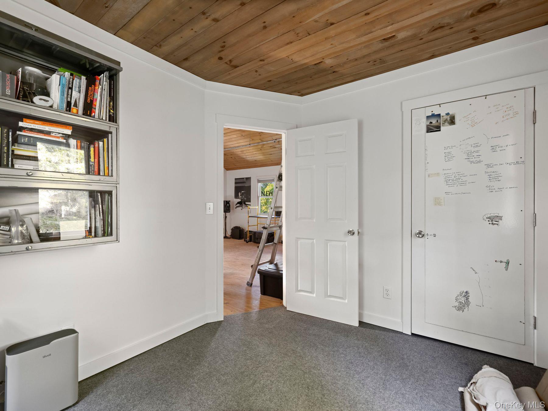 41 Vista Maria Road, Cragsmoor, NY 12420