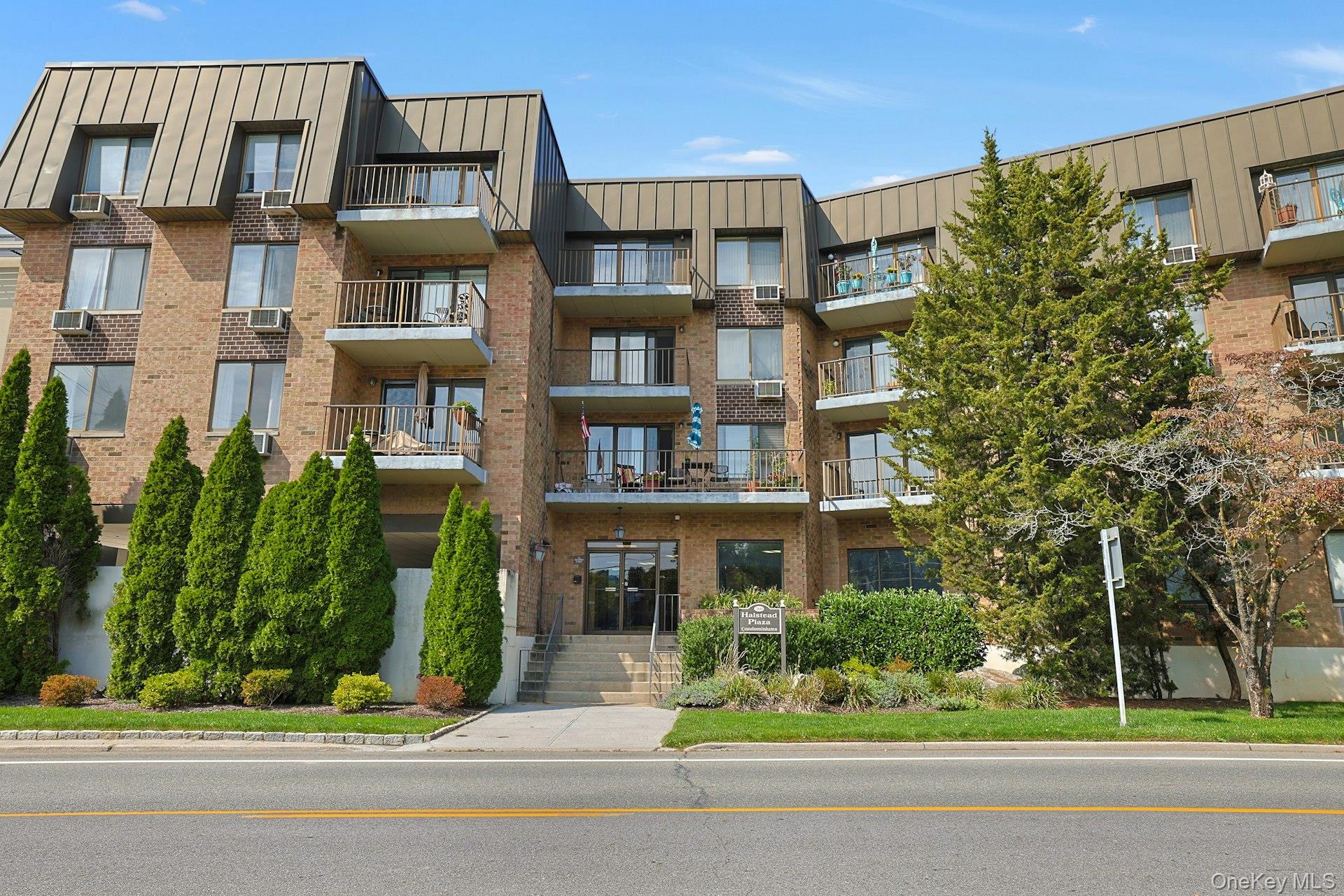 560 Halstead Avenue # 2E, Harrison, NY 10528