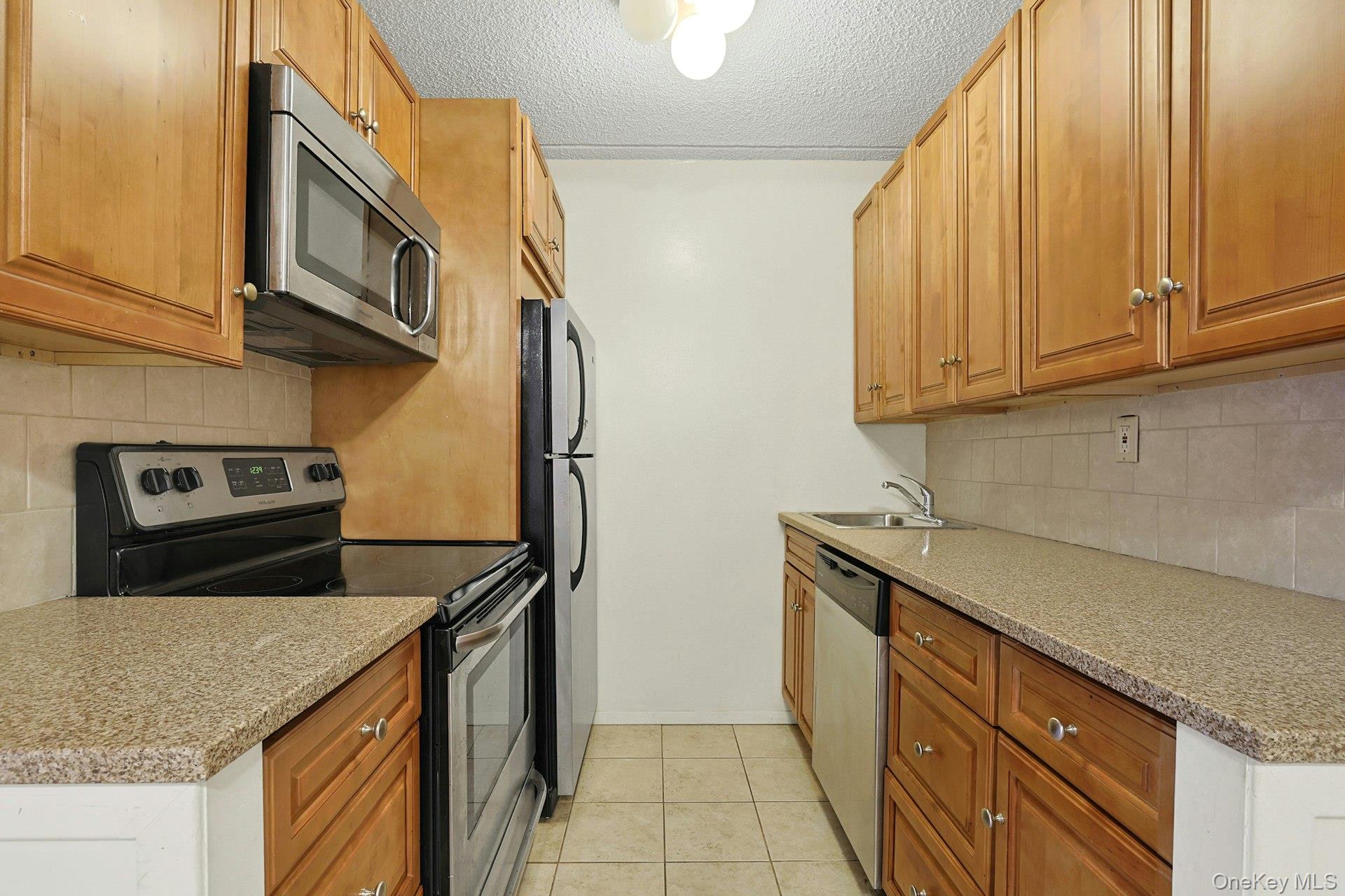 560 Halstead Avenue # 2E, Harrison, NY 10528