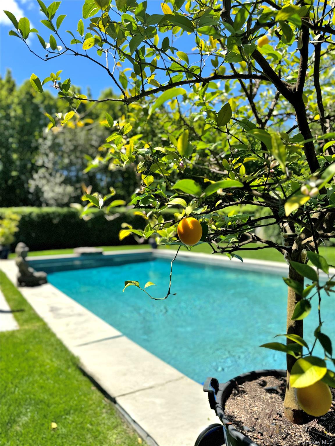 198 South Country Road, Remsenburg, NY 11960