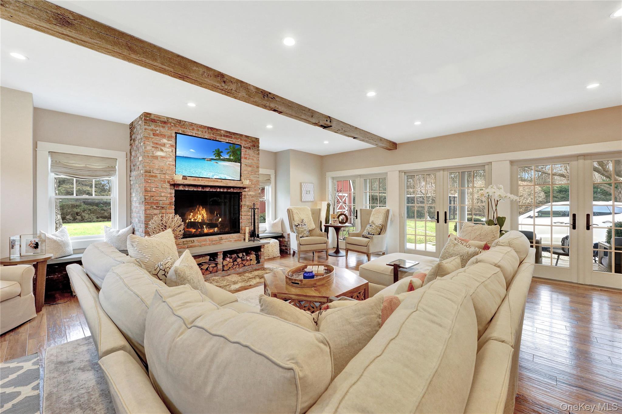 198 South Country Road, Remsenburg, NY 11960