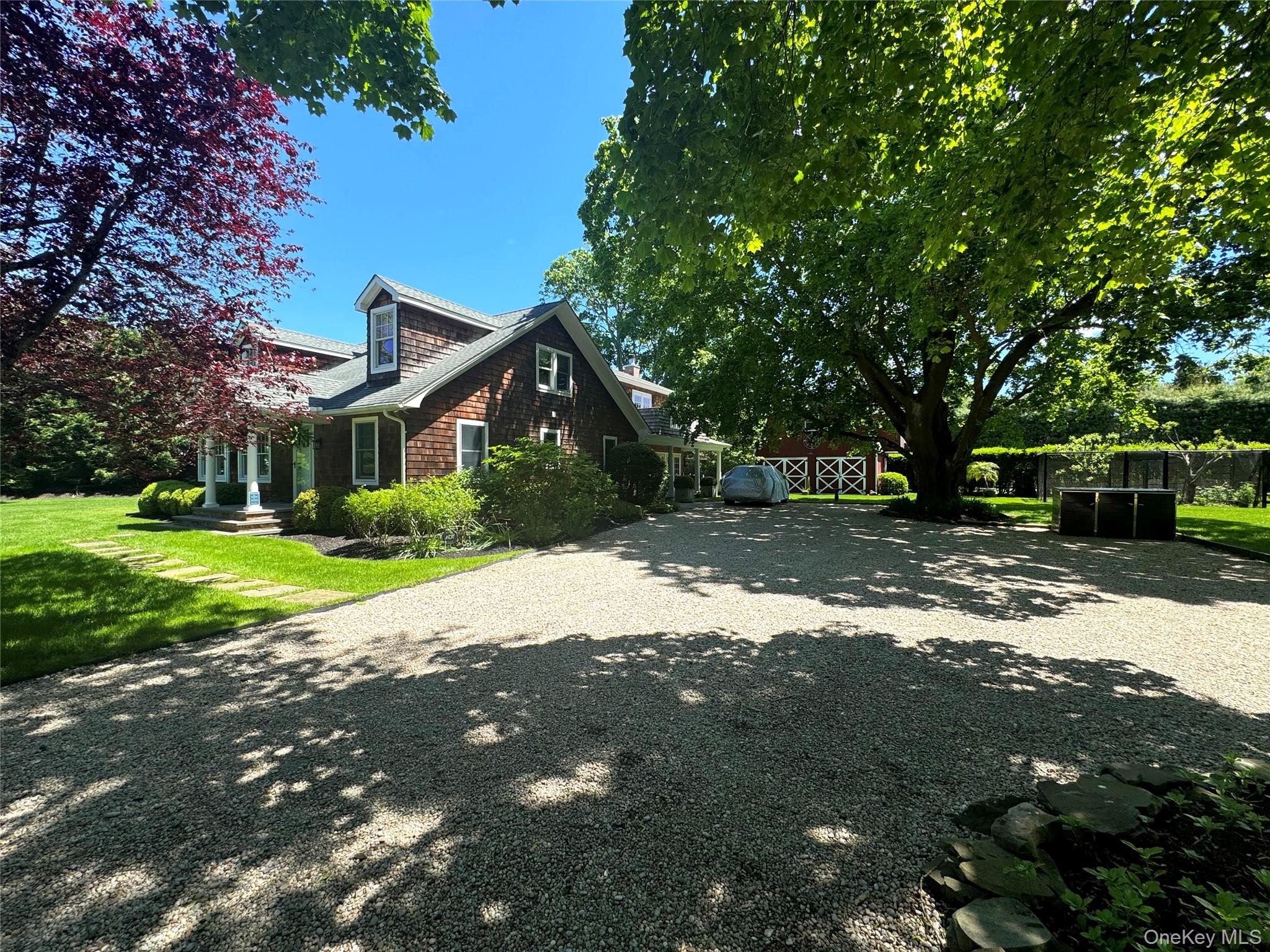 198 South Country Road, Remsenburg, NY 11960