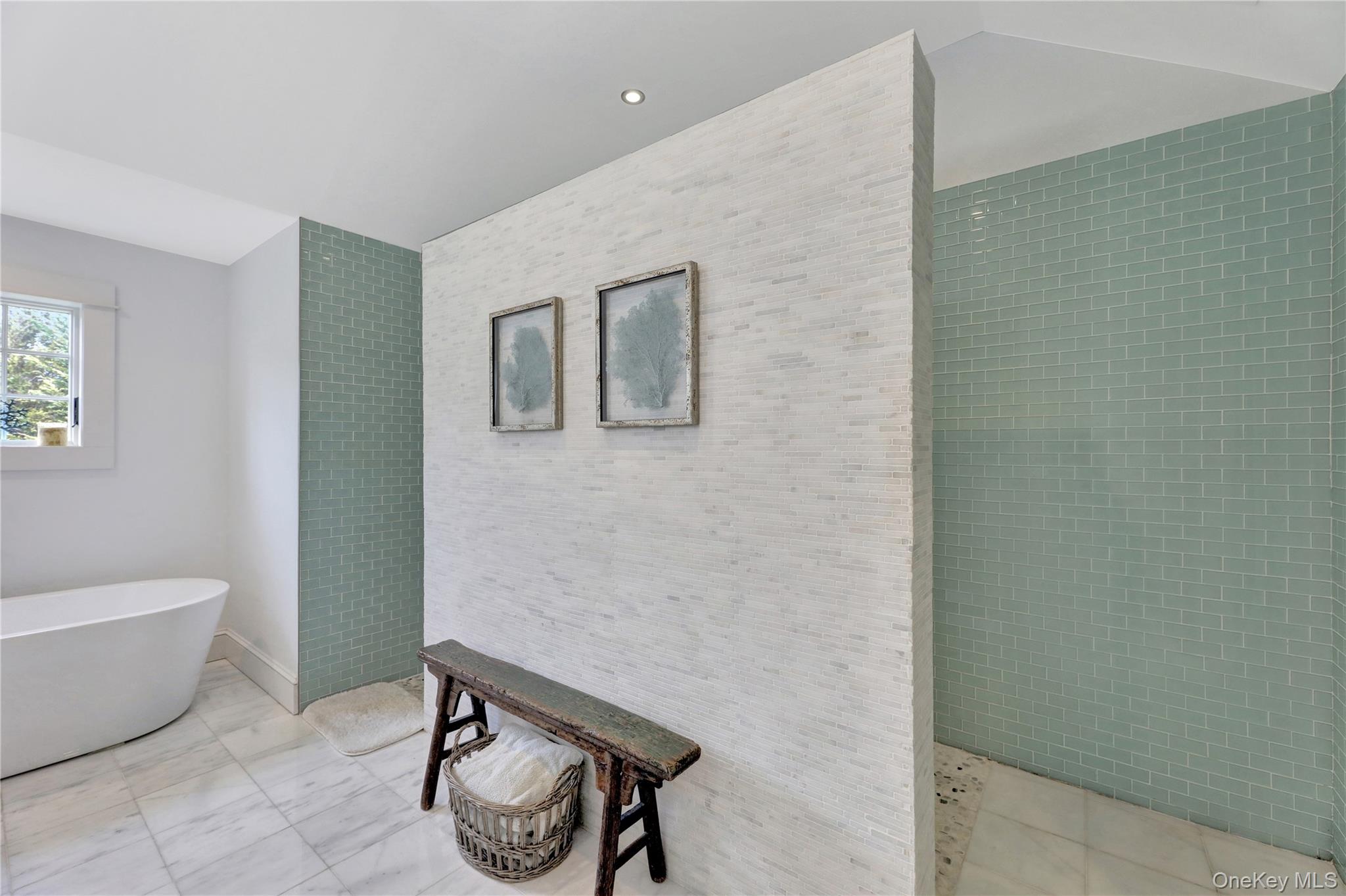 198 South Country Road, Remsenburg, NY 11960