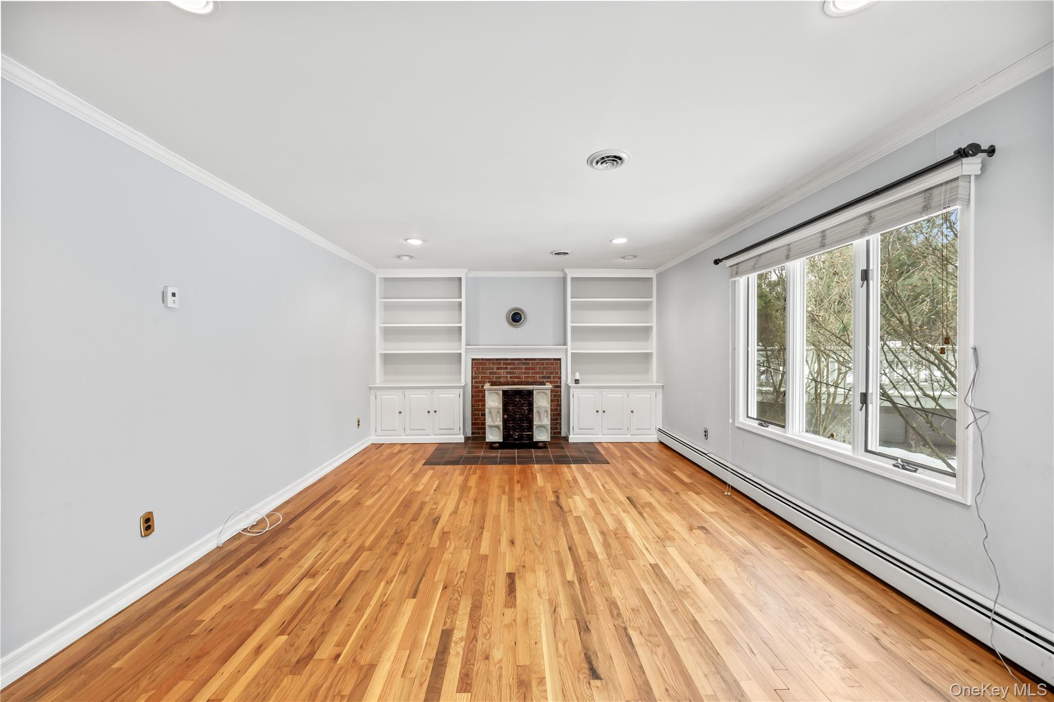 12 Bell Court, Airmont, NY 10901