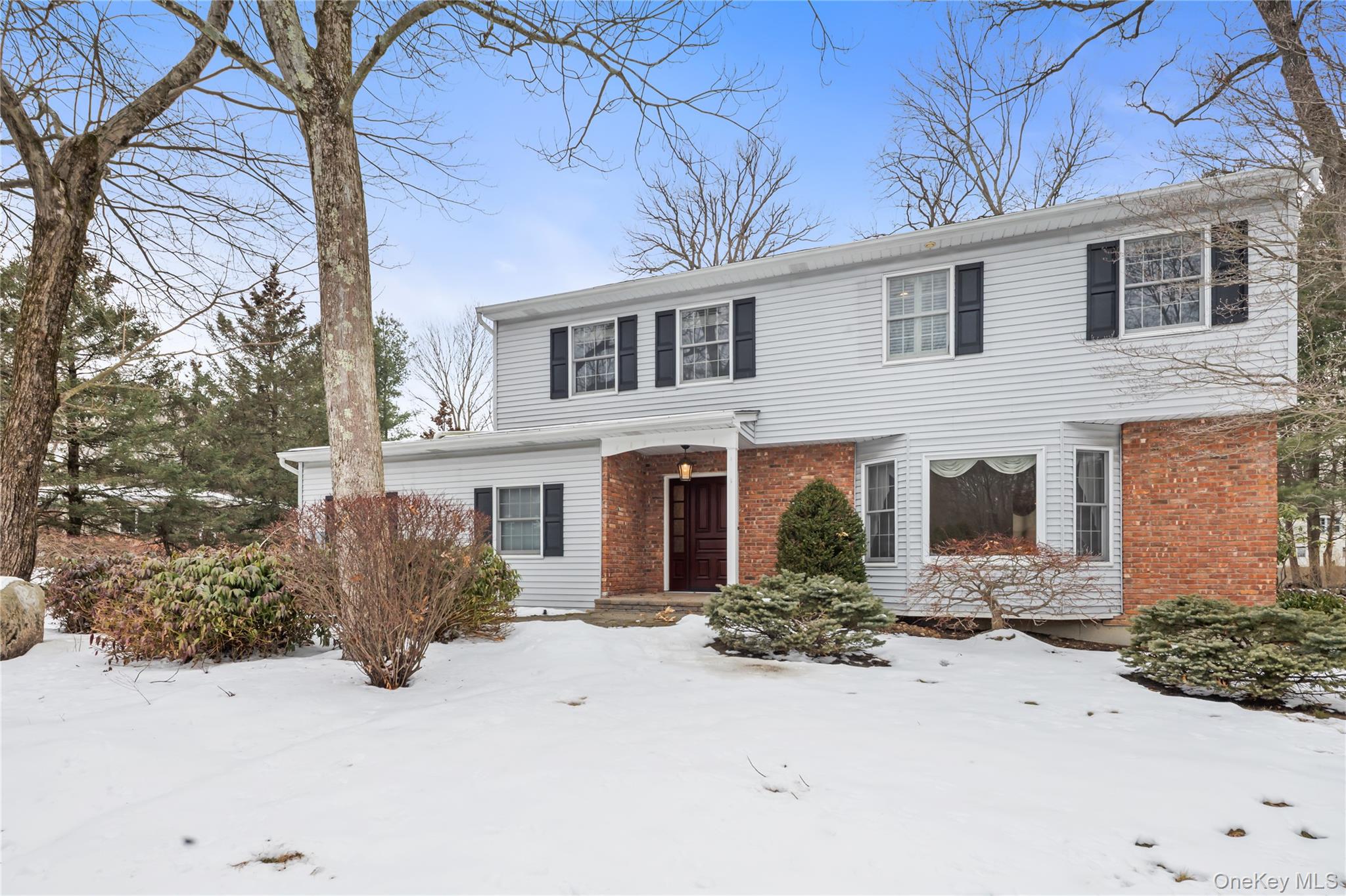 12 Bell Court, Airmont, NY 10901