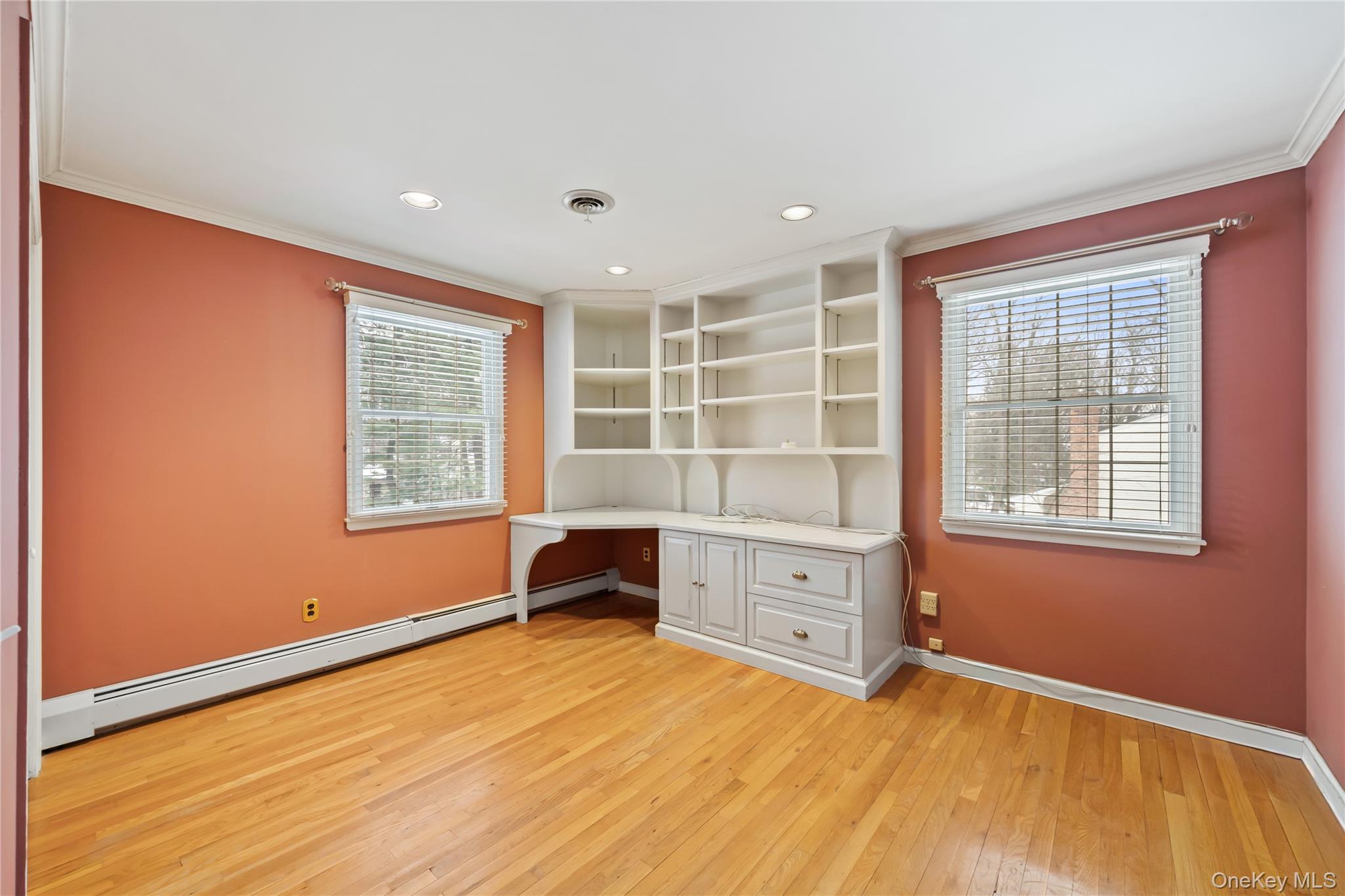 12 Bell Court, Airmont, NY 10901