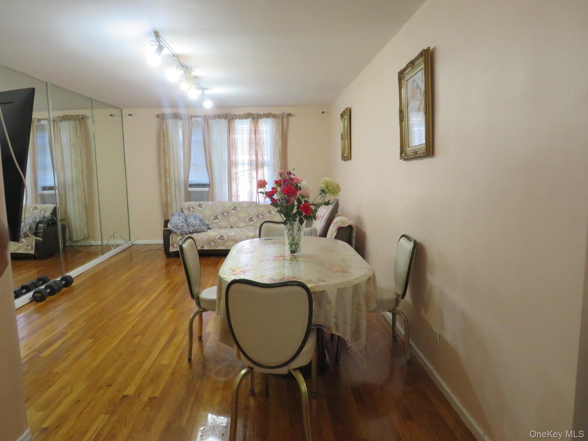 7445 YELLOWSTONE BLVD # 5G, Rego Park, NY 11374