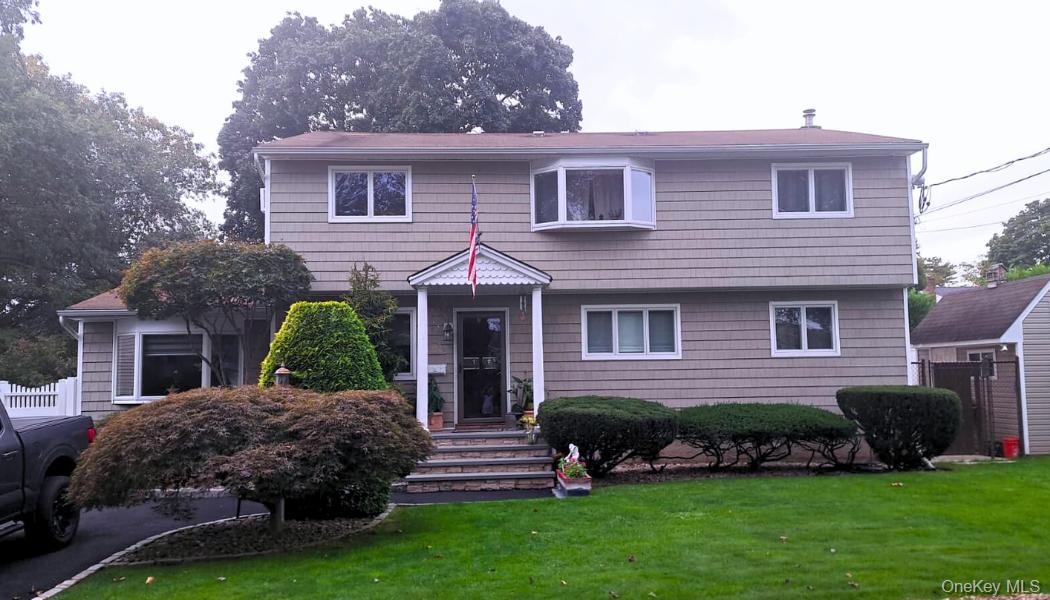 Deer Park, NY 11729