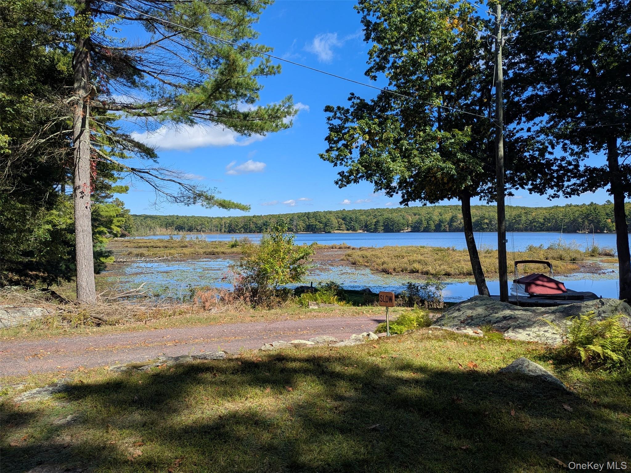 217 W Mohican Trail, Glen Spey, NY 12737