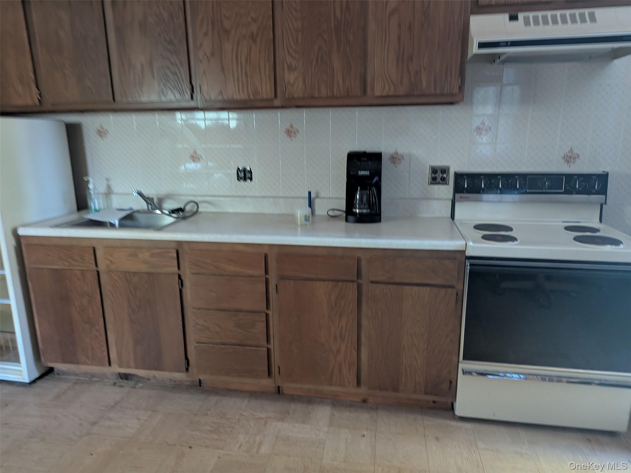 217 W Mohican Trail, Glen Spey, NY 12737