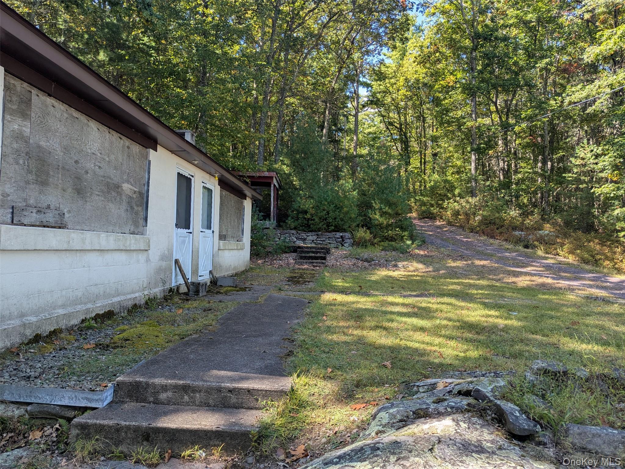 217 W Mohican Trail, Glen Spey, NY 12737