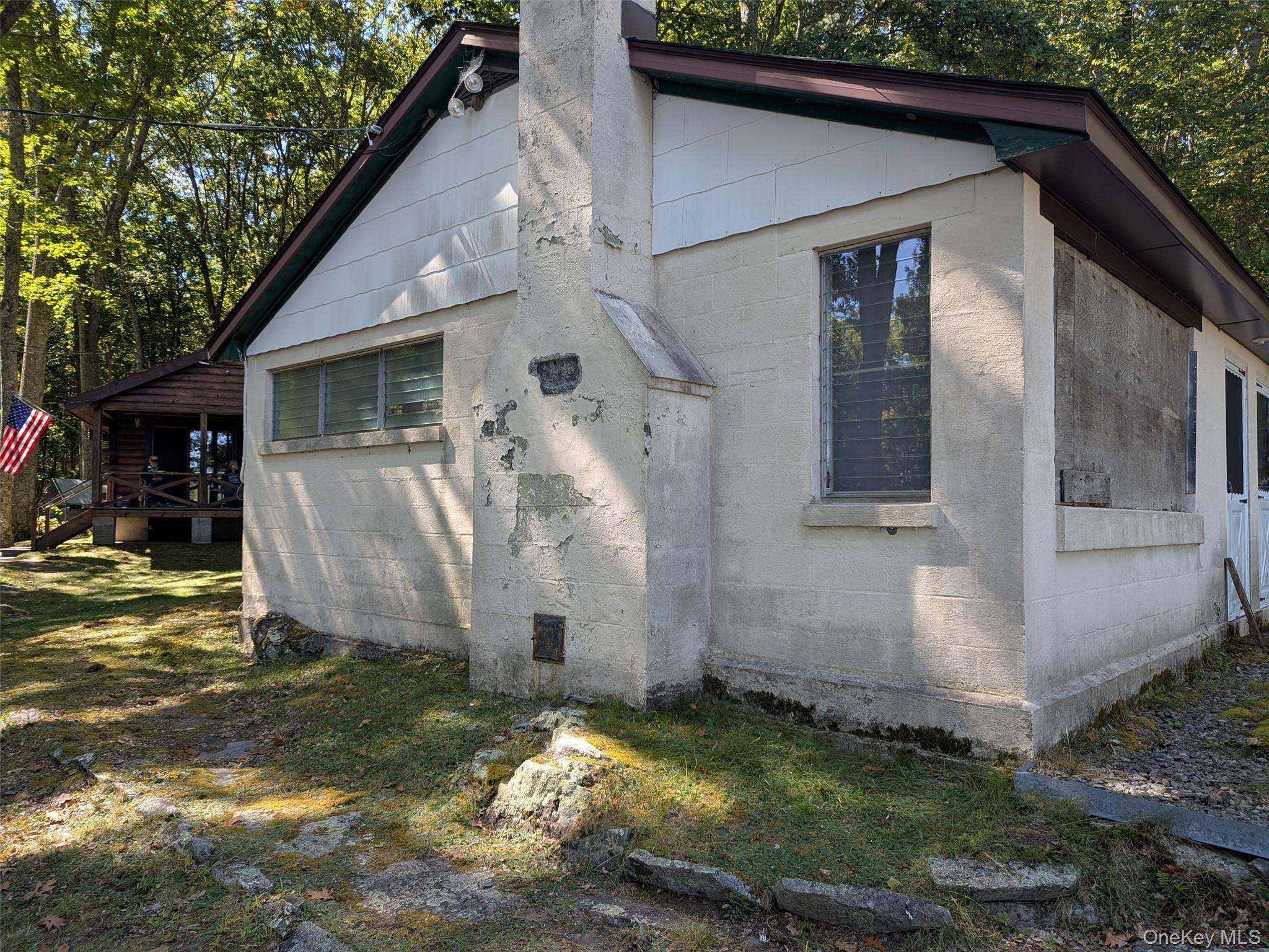 217 W Mohican Trail, Glen Spey, NY 12737