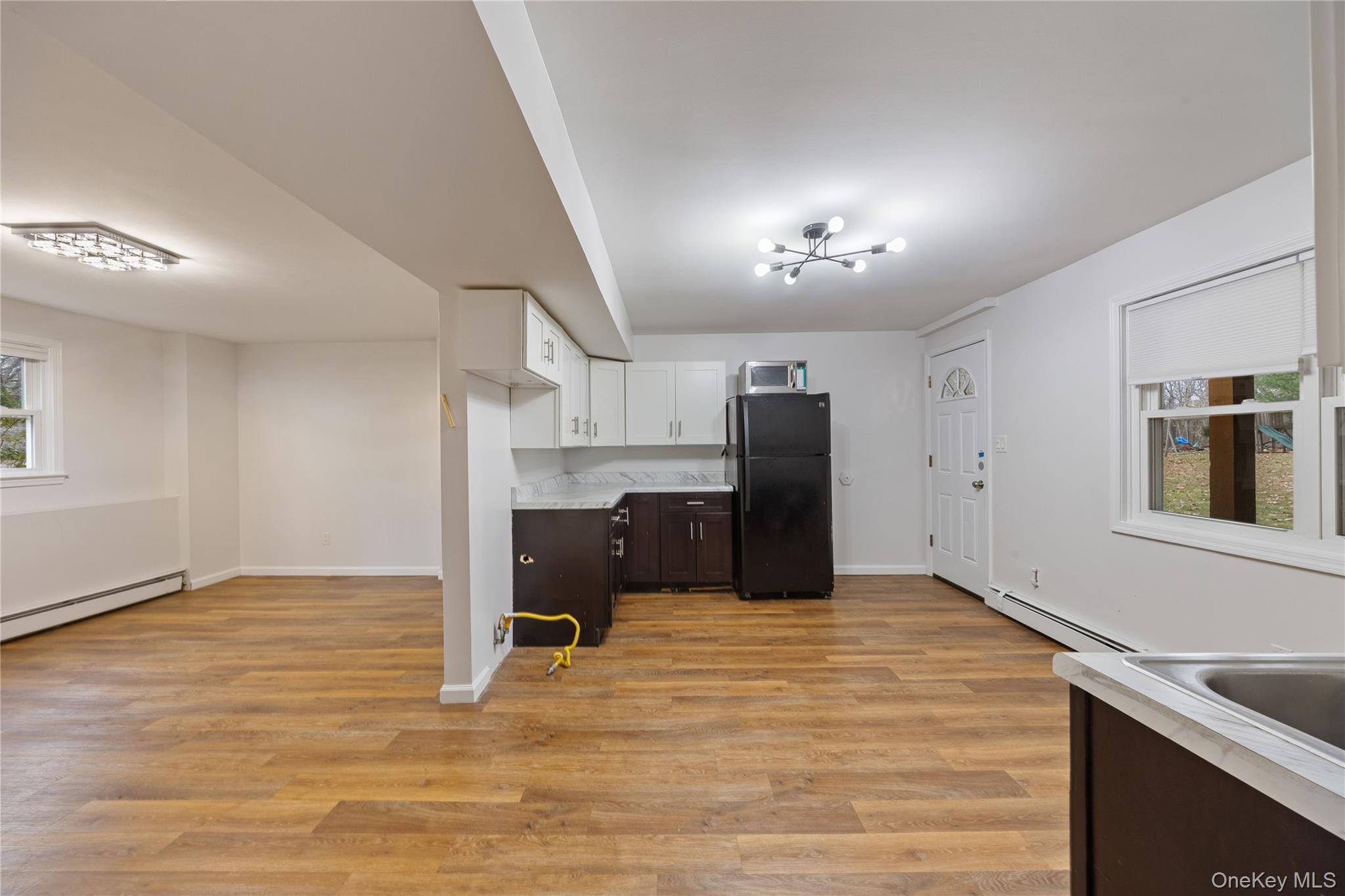 8 Apple Blossom Court, Airmont, NY 10952