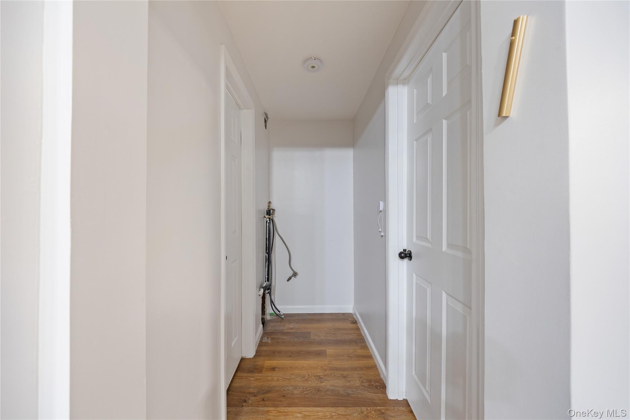 8 Apple Blossom Court, Airmont, NY 10952