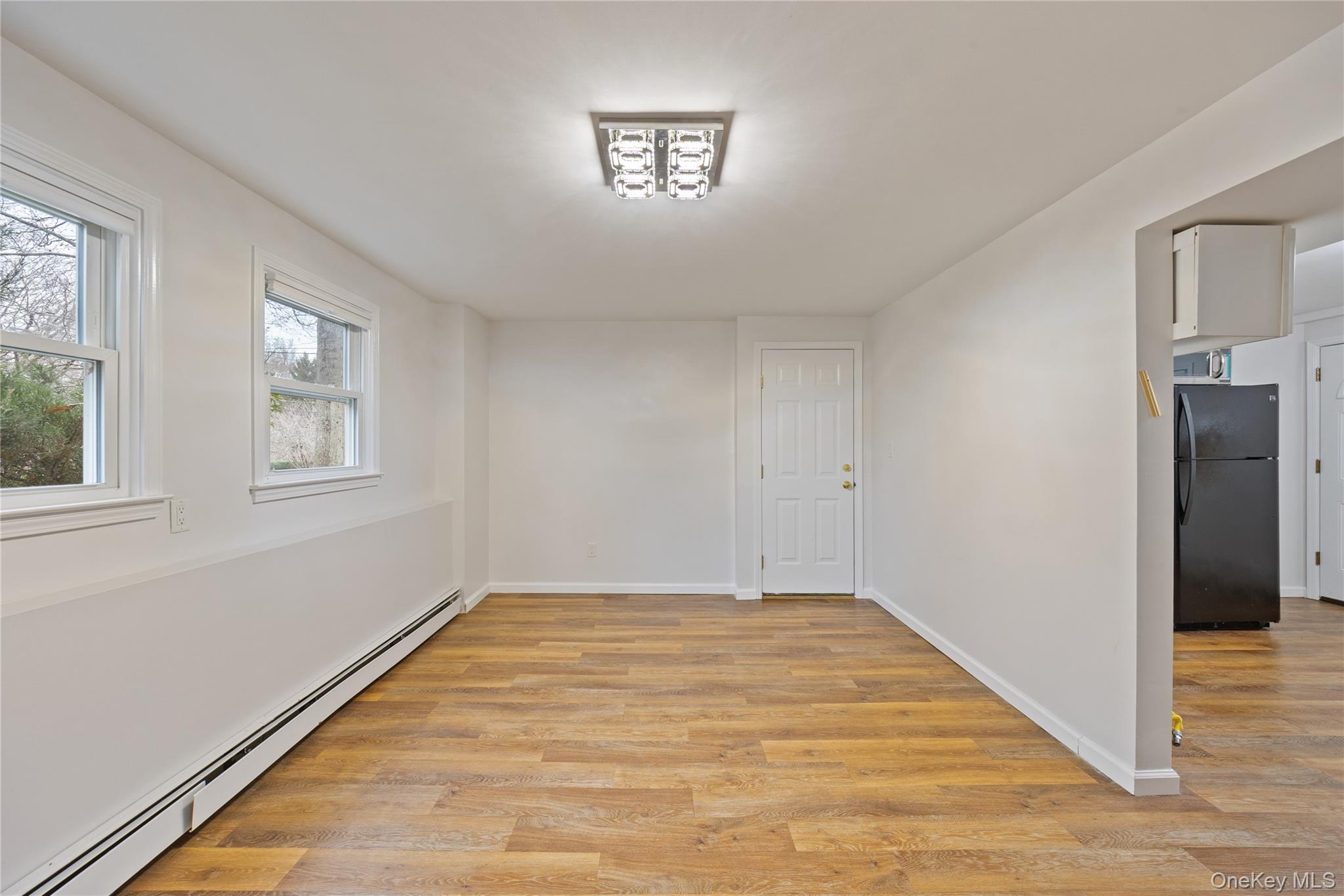 8 Apple Blossom Court, Airmont, NY 10952