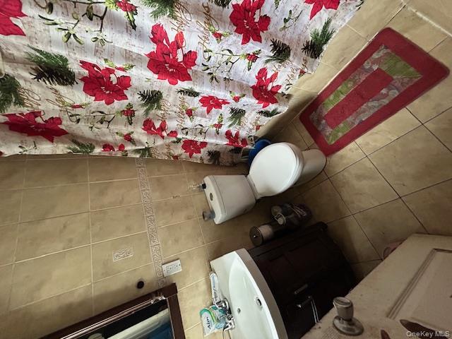 204-20 104th Avenue, Saint Albans, NY 11412